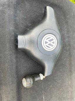 Rozpredam Golf 4 1.9 TDi - 7