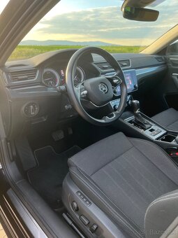 Škoda Superb 2.0 TDi DSG PREMIUM 110kw Combi Matrix Pano - 7