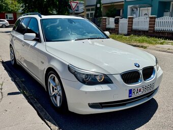 BMW E61 530d LCI INDIVIDUAL -SOFTCLOSE- PANORÁMA - 7