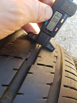 235/65 r16c letné pneumatiky 2ks Continental - 7