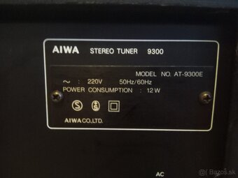 AIWA Stereo Tuner 9300 - 7