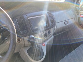 Renault Trafic 6 miestny 2.0DCi 84kW, rok výroby 2007, radio - 7