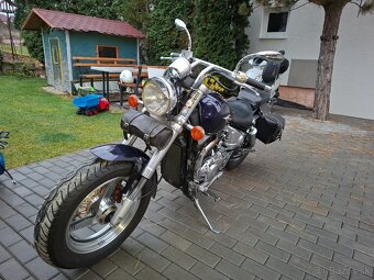 SUZUKI MARAUDER VZ 800 - 7