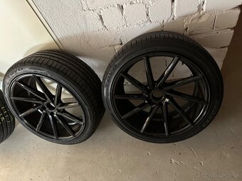 5x112 R19 8,5J ET35 235/40 ZR19 - 7