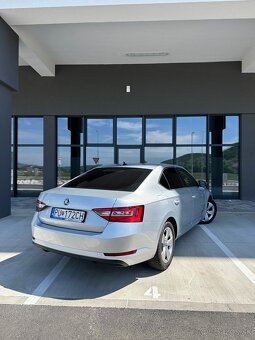 Škoda Superb 2.0 TDI Ambition DSG EU6 - 7