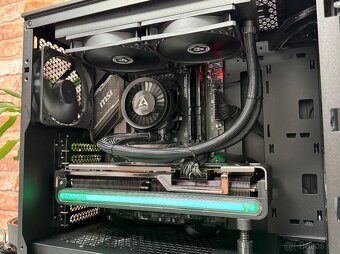 Ryzen 9 7900X\32GB\RX 7800XT\SSD\1000W Zdroj - 7