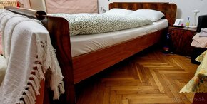 Predám po častiach starožitný nábytok (spáľňa) - 7