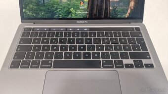 Predám MacBook Pro 2020 Core i5 /32GB RAM/512GB touchbar - 7
