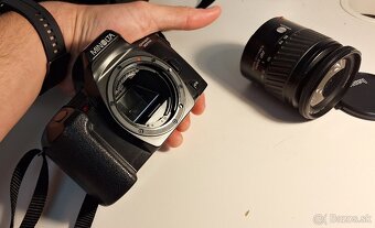 Konica Minolta Dynax 303si - 7