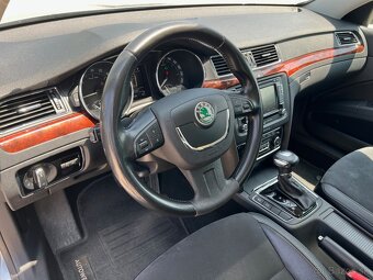 Škoda Superb kombi 2.0 TDI - 7