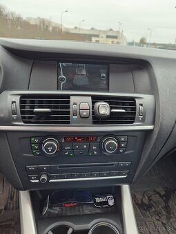 predám BMW X3 f25,xdrive - 7