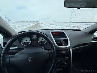 Peugeot 207 1,4i 65 Kw 2007 - 7