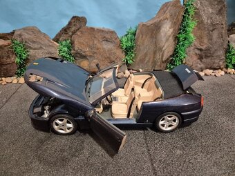 Prodám model 1:18 Ferrari 456GT cabrio - 7