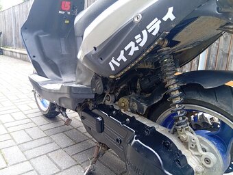 Predám skúter 125ccm 4t - 7