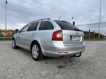 Škoda Octavia 1.6 TDI Combi - 7
