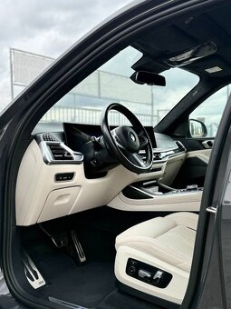 BMW X7 xDrive 40d M Sport / PANO / 7 MIEST - 7