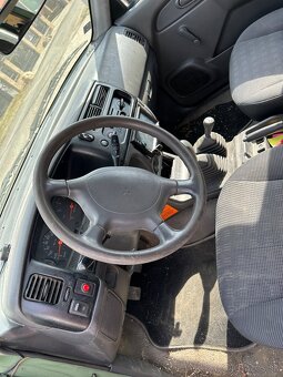 Mitsubishi L200 - 7