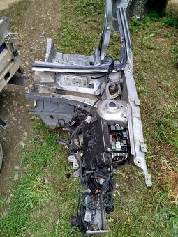 Predná pravá štvrťka Passat b8 zadná ľavá štvrťka - 7
