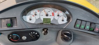 Traktorbager New Holland B110B - 7