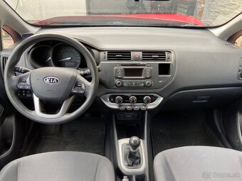 KIA RIO - 7
