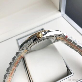 Rolex Oyster Perpetual - 7