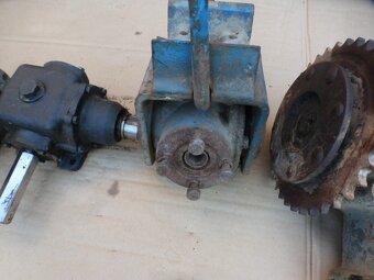 Uhlová prevodovka - 7