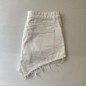 H&M Biele roztrhané džínsové šortky 36 - 7