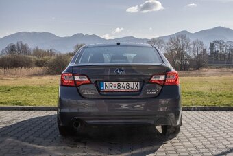 Subaru Legacy - 7