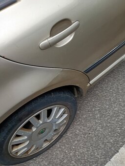 Superb 1,9tdi - 7