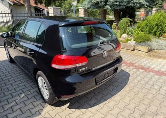 Volkswagen Golf 1,4i VI serviska , klima , benzín manuál - 7