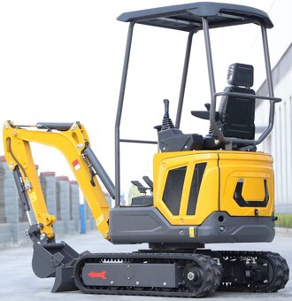 Minibagr 1,6t – Laidong 16kW, joysticky, hodně příslušenství - 7