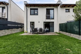 NA PREDAJ NOVOSTAVBA 3-IZBOVÉHO RODINNÉHO DOMU V STUPAVE - 7