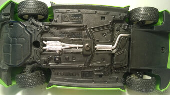 Bentley, Beetle, BMW mierka 1:24 Burago /made in Italy/ - 7