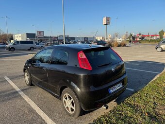 Fiat grande punto 1.4 (70kw) - 7