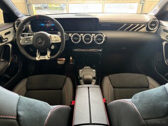 Mercedes-Benz CLA 45S AMG 2023 35.000KM - 7