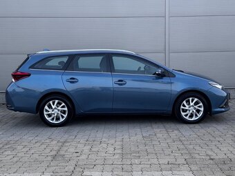 Toyota Auris 1.6 l Valvematic Executive - 7