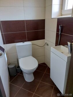 🏡 Na predaj alebo výmenu: Dvojgeneračný rodinný dom v Holíč - 7