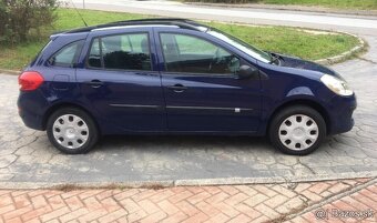 RENAULT CLIO GRANDTOUR 1.5 DCI - 7