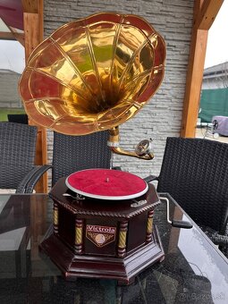 Gramofón na šelakové platne - 7