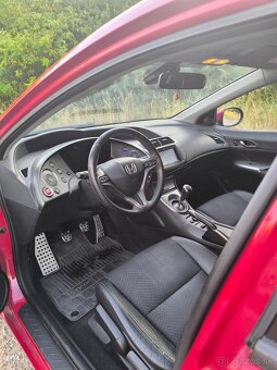 Honda Civic 8g 1.8 benzín GT - 7