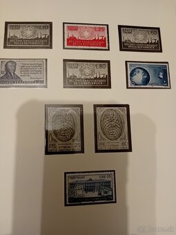 Známky Taliansko v albume - 7