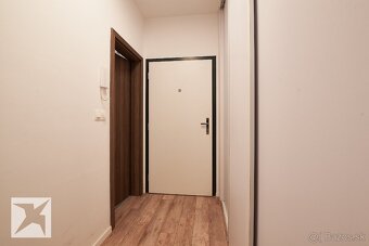 NOVOSTAVBA - 3 izb. byt s komplet zariadením na mieru - 7