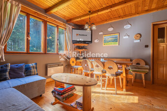 Na predaj čarovná chata uprostred lesa – Liptovský Ján - 7