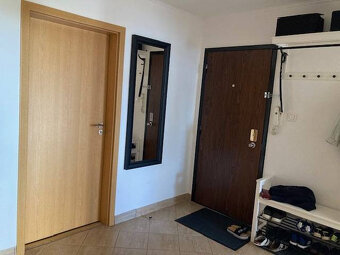 Na predaj vkusne zrekonštruovaný 3-izbový byt v Ilave – Kuku - 7