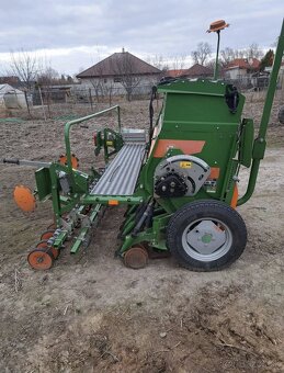 Sejačka Amazone D9 - 7