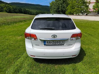 Toyota Avensis 2.2 D-CAT - 7