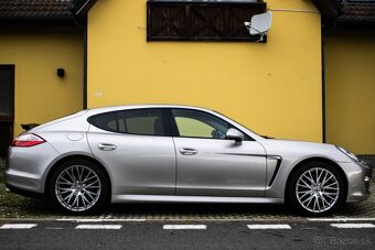 Porsche Panamera 4 - 7