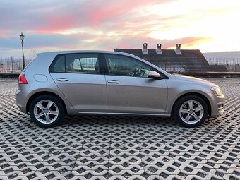 Volkswagen Golf 1.2TSI Bluemotion - 7
