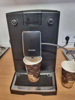 Predajný stánok zo zariadenim - 7