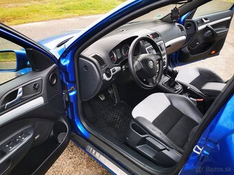 ŠKODA OCTAVIA COMBI RS 2.0TFSI 147KW 200PS XENON ŤAŽNÉ - 7